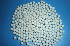 進(jìn)口氧化鋁多少錢(qián)一噸（2021年氧化鋁進(jìn)口價(jià)格）